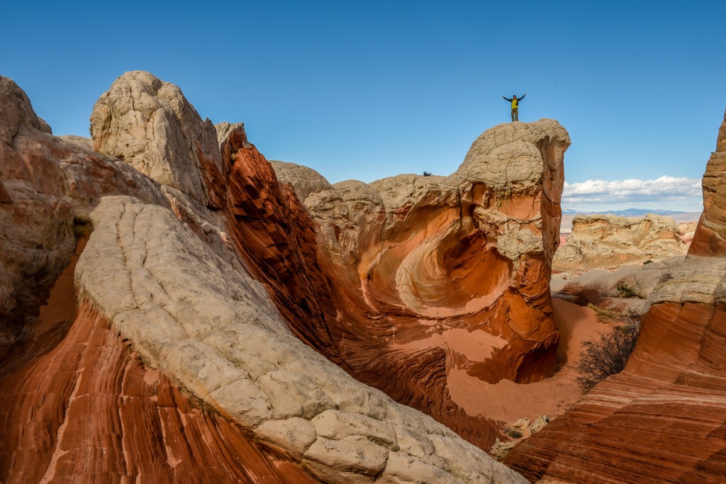 Fio Antognini standing in for the big guy in white pocket